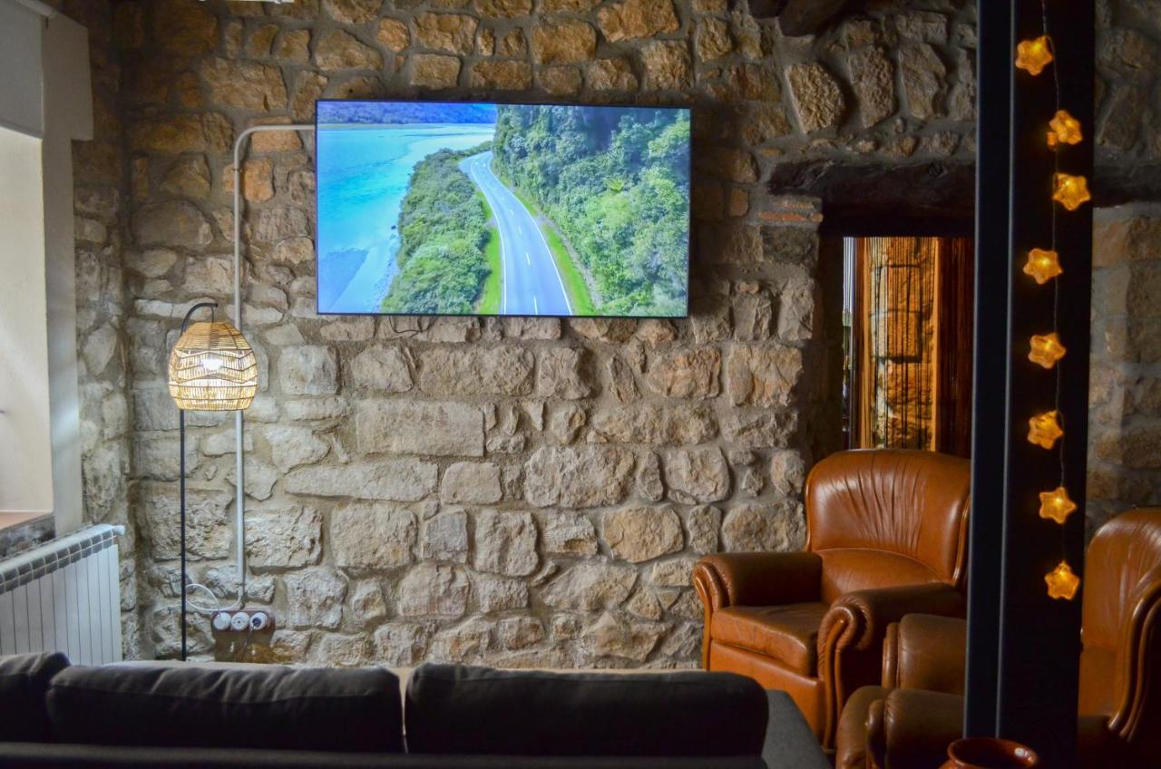 Cal Milio Apartment Maials ภายนอก รูปภาพ